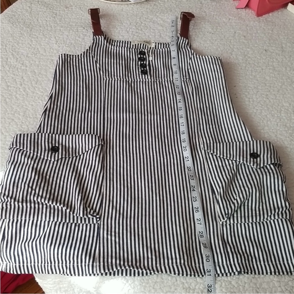 Arden J brand ladies jumper/dress.